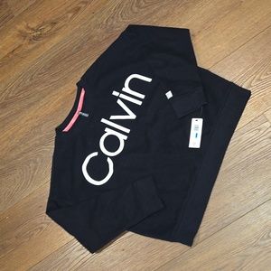NWT CALVIN KLEIN PERFORMANCE SWEATSHIRT..  #6010